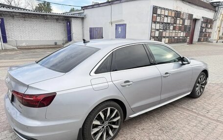 Audi A4, 2020 год, 2 950 000 рублей, 4 фотография