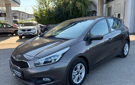 KIA cee'd III, 2014 год, 1 135 000 рублей, 3 фотография