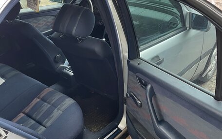Mercedes-Benz C-Класс, 1995 год, 300 000 рублей, 10 фотография