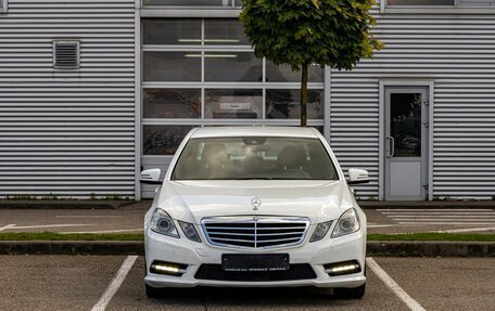 Mercedes-Benz E-Класс, 2012 год, 1 195 000 рублей, 2 фотография