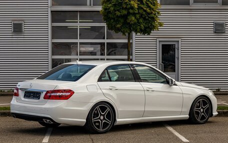 Mercedes-Benz E-Класс, 2012 год, 1 195 000 рублей, 6 фотография