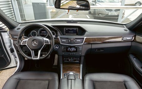 Mercedes-Benz E-Класс, 2012 год, 1 195 000 рублей, 17 фотография