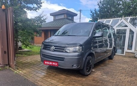 Volkswagen Caravelle T5, 2014 год, 2 000 000 рублей, 5 фотография