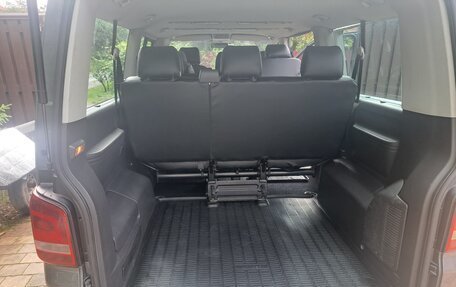 Volkswagen Caravelle T5, 2014 год, 2 000 000 рублей, 30 фотография