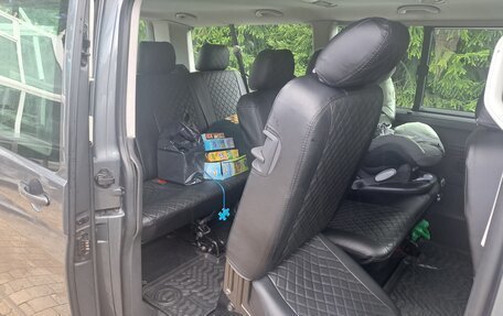 Volkswagen Caravelle T5, 2014 год, 2 000 000 рублей, 27 фотография