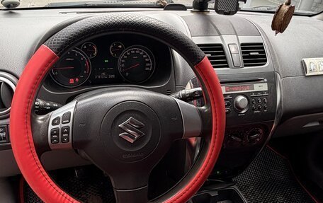 Suzuki SX4 II рестайлинг, 2010 год, 700 000 рублей, 6 фотография