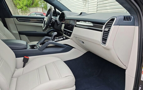 Porsche Cayenne III, 2022 год, 13 000 000 рублей, 13 фотография