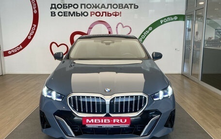 BMW 5 серия, 2024 год, 6 900 000 рублей, 3 фотография