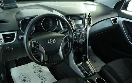 Hyundai i30 II рестайлинг, 2012 год, 949 000 рублей, 9 фотография