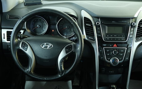 Hyundai i30 II рестайлинг, 2012 год, 949 000 рублей, 10 фотография