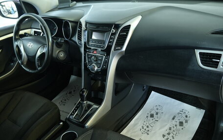 Hyundai i30 II рестайлинг, 2012 год, 949 000 рублей, 16 фотография