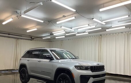 Jeep Grand Cherokee, 2026 год, 6 400 000 рублей, 4 фотография