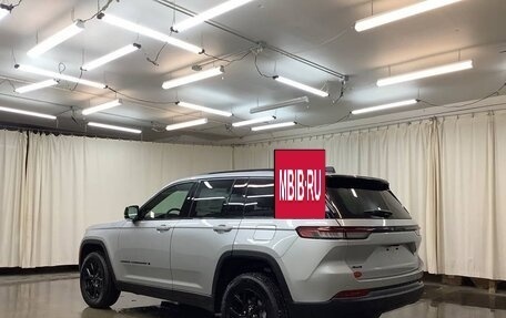 Jeep Grand Cherokee, 2026 год, 6 400 000 рублей, 8 фотография
