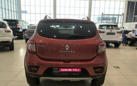 Renault Sandero II рестайлинг, 2018 год, 950 000 рублей, 10 фотография