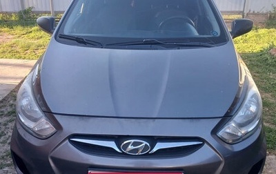 Hyundai Solaris II рестайлинг, 2011 год, 620 000 рублей, 1 фотография