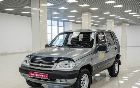 Chevrolet Niva I рестайлинг, 2006 год, 214 000 рублей, 1 фотография