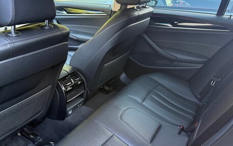 BMW 5 серия, 2021 год, 2 450 000 рублей, 10 фотография