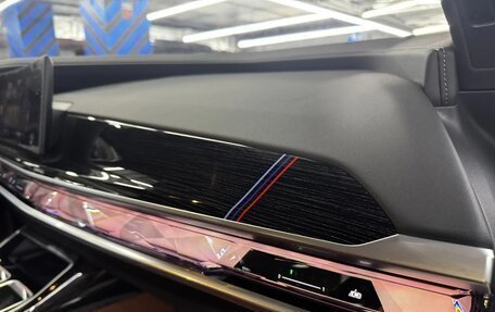 BMW 7 серия, 2025 год, 14 700 000 рублей, 23 фотография