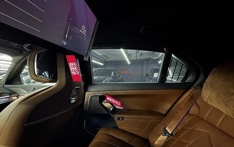 BMW 7 серия, 2025 год, 14 700 000 рублей, 16 фотография