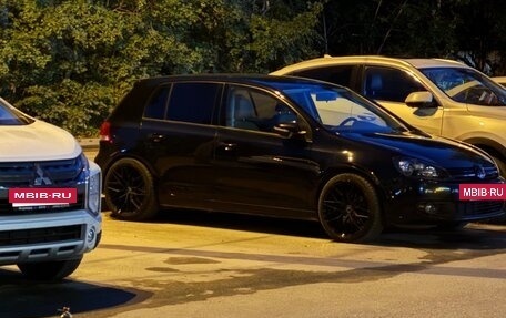 Volkswagen Golf VI, 2010 год, 900 000 рублей, 3 фотография