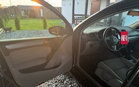 Volkswagen Golf VI, 2010 год, 900 000 рублей, 10 фотография