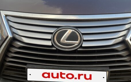 Lexus RX IV рестайлинг, 2017 год, 4 000 000 рублей, 13 фотография