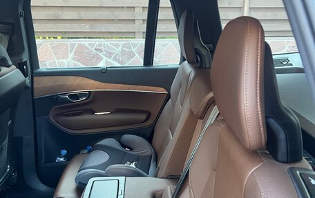 Volvo XC90 II рестайлинг, 2021 год, 5 900 000 рублей, 2 фотография