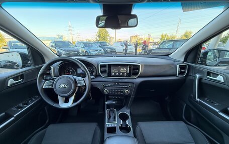 KIA Sportage IV рестайлинг, 2018 год, 2 100 000 рублей, 10 фотография