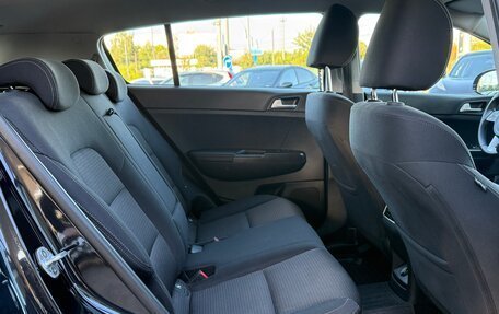 KIA Sportage IV рестайлинг, 2018 год, 2 100 000 рублей, 14 фотография
