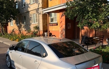 Volkswagen Polo VI (EU Market), 2011 год, 625 000 рублей, 2 фотография