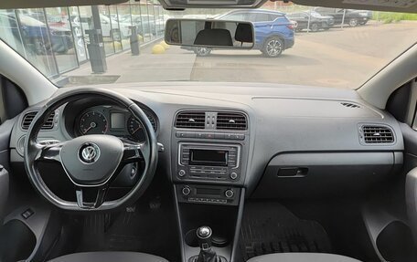 Volkswagen Polo VI (EU Market), 2017 год, 1 095 000 рублей, 17 фотография