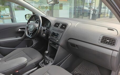 Volkswagen Polo VI (EU Market), 2017 год, 1 095 000 рублей, 13 фотография