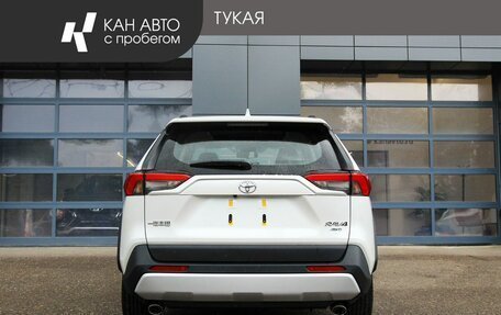 Toyota RAV4, 2025 год, 3 920 000 рублей, 4 фотография