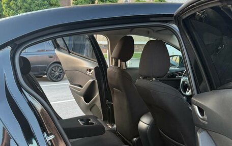 Mazda 3, 2015 год, 1 620 000 рублей, 10 фотография