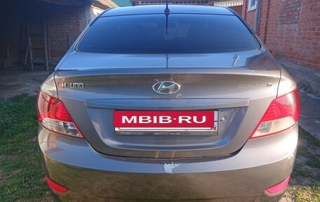 Hyundai Solaris II рестайлинг, 2011 год, 620 000 рублей, 8 фотография