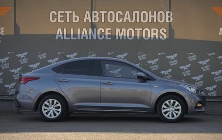 Hyundai Solaris II рестайлинг, 2017 год, 999 000 рублей, 9 фотография