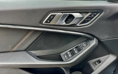 BMW 1 серия, 2019 год, 3 549 000 рублей, 16 фотография