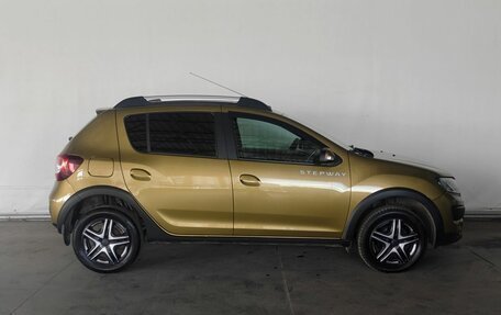 Renault Sandero II рестайлинг, 2018 год, 1 199 000 рублей, 4 фотография