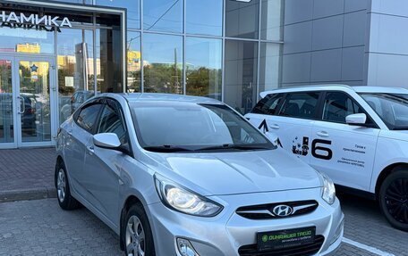 Hyundai Solaris II рестайлинг, 2011 год, 611 000 рублей, 3 фотография