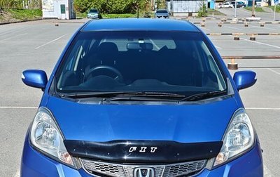 Honda Fit III, 2011 год, 870 000 рублей, 1 фотография