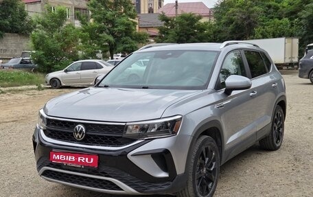 Volkswagen Taos, 2022 год, 2 220 000 рублей, 1 фотография