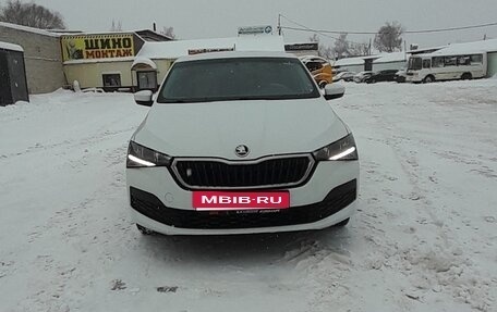 Skoda Rapid II, 2020 год, 800 000 рублей, 1 фотография