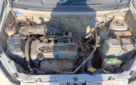 Suzuki Aerio, 2001 год, 280 000 рублей, 11 фотография