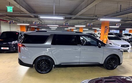 KIA Carnival, 2025 год, 6 000 000 рублей, 2 фотография