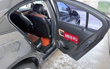 Chevrolet Cruze II, 2013 год, 800 000 рублей, 11 фотография
