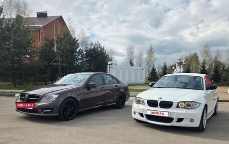 BMW 1 серия, 2011 год, 950 000 рублей, 10 фотография