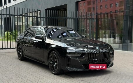BMW 7 серия, 2025 год, 13 700 000 рублей, 2 фотография