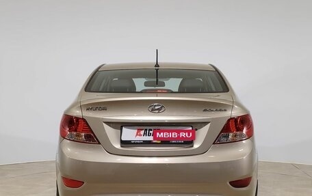 Hyundai Solaris II рестайлинг, 2013 год, 869 000 рублей, 6 фотография