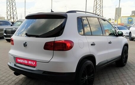 Volkswagen Tiguan I, 2013 год, 1 300 000 рублей, 3 фотография