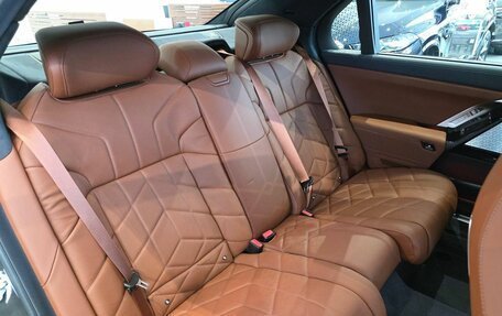 BMW 7 серия, 2025 год, 20 990 000 рублей, 15 фотография